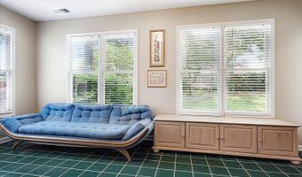 6841 TREE BREEZE, Bartlett, TN 38135
