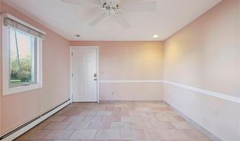 660 Point Judith Rd C4, Narragansett, RI 02882