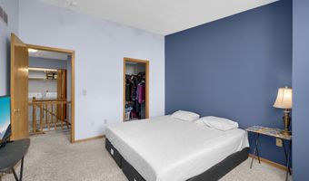 15822 Griffon Path, Apple Valley, MN 55124