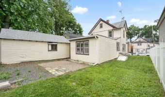86 W Main St 2, Bergenfield, NJ 07621