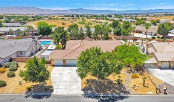19581 Powhatan Rd, Apple Valley, CA 92308
