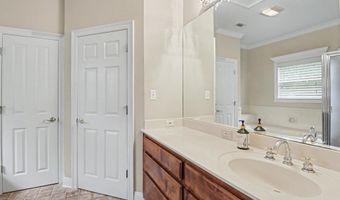 422 Cachemont Cv, Biloxi, MS 39531