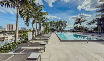 2960 NE 207th St 1104, Aventura, FL 33180