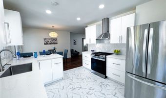 2817 Easy Ave, Long Beach, CA 90810