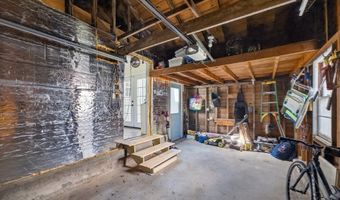 9 Milton Rd, Barrington, RI 02806