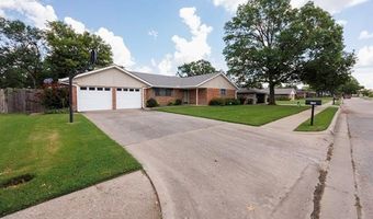 4700 Clearview Dr, Bartlesville, OK 74006