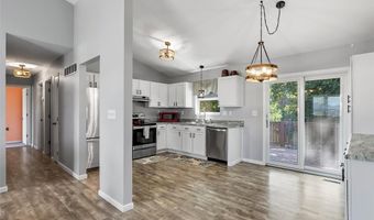 2207 San Simeon Dr, Arnold, MO 63010