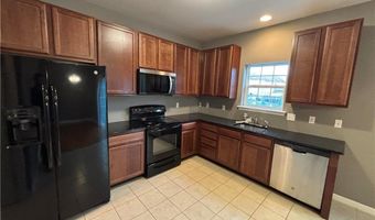 5054 Dale Trl, Allentown, PA 18041