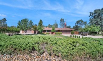 6710 Whispering Canyon Dr, Anderson, CA 96007