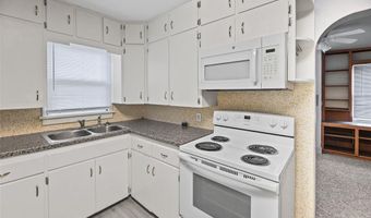 3208 Batson Dr, Alton, IL 62002