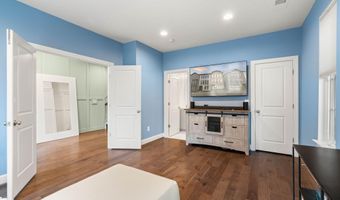 20379 CODMAN Dr, Ashburn, VA 20147