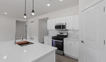 2010 Green Acres Dr, Adrian, MI 49221