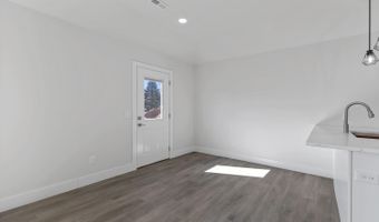 2771 Gady Pines Dr, Adrian, MI 49221