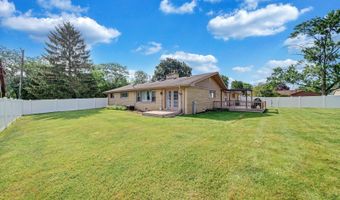 116 E Brittany Dr, Arlington Heights, IL 60004