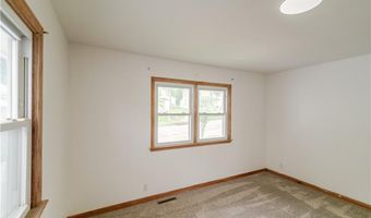 717 Y St, Atchison, KS 66002