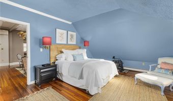 30 Bull St, Newport, RI 02840