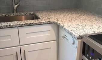 3520 W PL NW #103, Washington, DC 20007