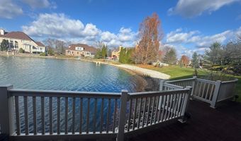 3475 Torrey Pines Dr, Akron, OH 44333