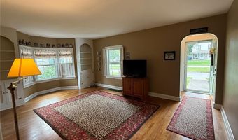 915 McKinley Blvd, Alton, IL 62002
