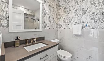 510 N BAY Ave 210, Beach Haven, NJ 08008
