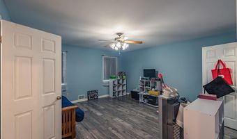 26 Columbia St, Amsterdam, NY 12010