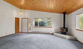 17345 BLUEBERRY Dr, Brookings, OR 97415