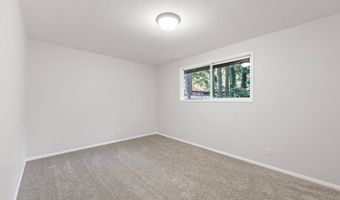 24822 SERTIC Rd, Veneta, OR 97487