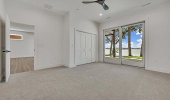 2707 1st St, Arnolds Park, IA 51331