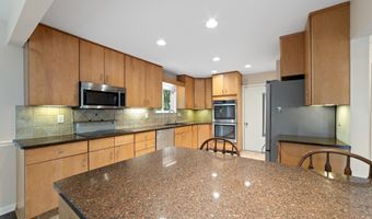 2983 POPLAR Trl, Annapolis, MD 21401