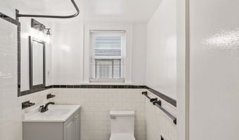 11 Roger Ave, Danbury, CT 06810