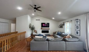 310 Arlington Dr, Batesville, IN 47006