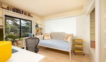 12 Haverhill Ct, Ann Arbor, MI 48105