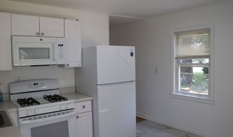 264 Pearl Harbor St, Bridgeport, CT 06610