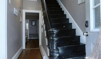 41 Dunn St, Auburn, ME 04210