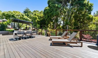 995 Old Farm Ln, Aptos, CA 95003