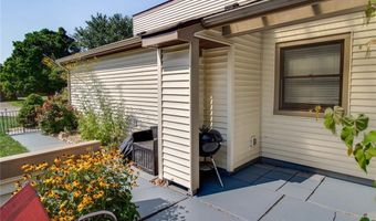1822 Muny Vista Ct A, Alton, IL 62002