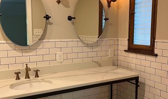 8514 WOODHAVEN Blvd, Bethesda, MD 20817