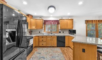 11142 Crego Rd, Akron, NY 14001
