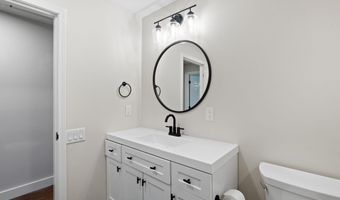 41 Elk Dr, Bedford, NH 03110