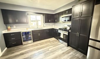 1604 Allison Blvd, Auburn, IN 46706