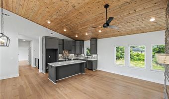 6 Francis Dr, Bella Vista, AR 72715