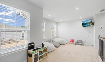 669 Fairway Dr, Acworth, GA 30101
