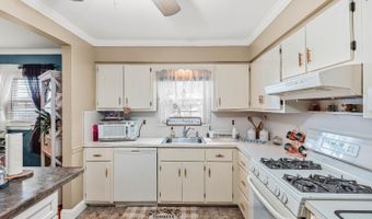 14 E Coddington Ave E, Avenel, NJ 07001