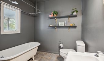 25160 F Dr N, Albion, MI 49224