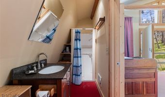750 Black Bear Rd, Bozeman, MT 59718