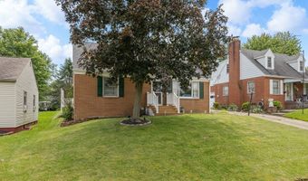 958 Cornell Dr, Alliance, OH 44601
