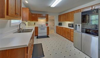 183 Banks Ridge Dr, Baldwin, GA 30511