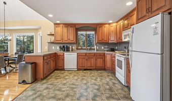 201 Spruce Dr, Andover, VT 05143