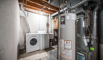 2503 Meade Ct, Ann Arbor, MI 48105