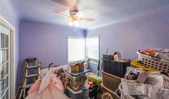 601 S Pearl Ave, Compton, CA 90221